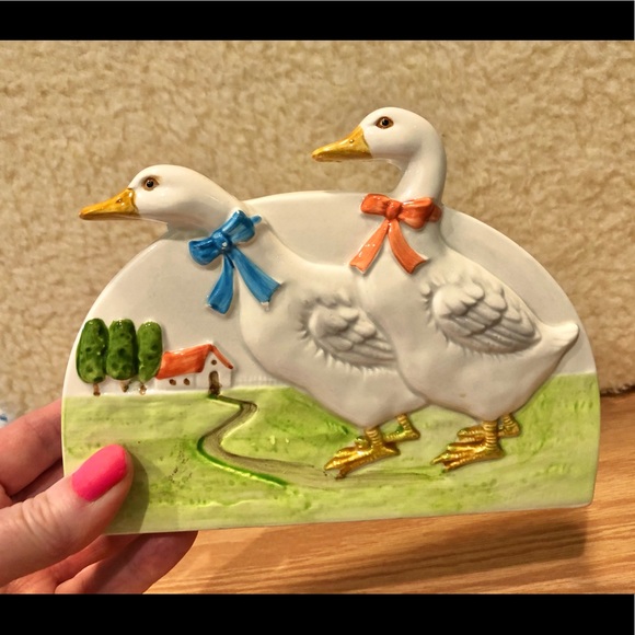 VINTAGE OTAGIRL Geese Napkin Holder - Picture 7 of 7